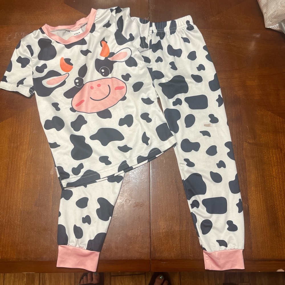 Kids cow 2 piece set pajamas